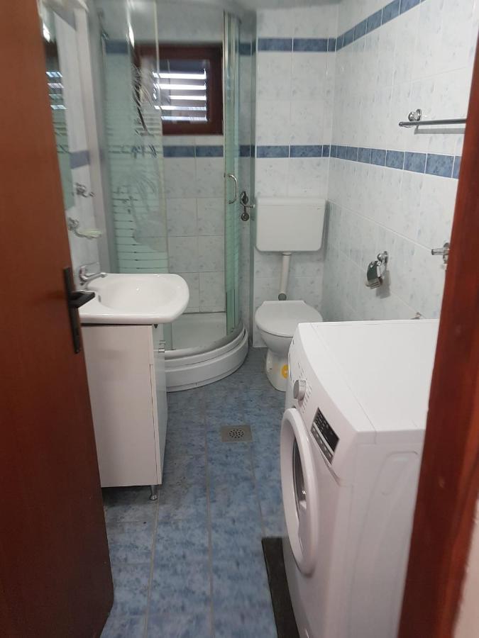 Apartmani Rab - Adrijana & Aleksandra Banjol Zewnętrze zdjęcie
